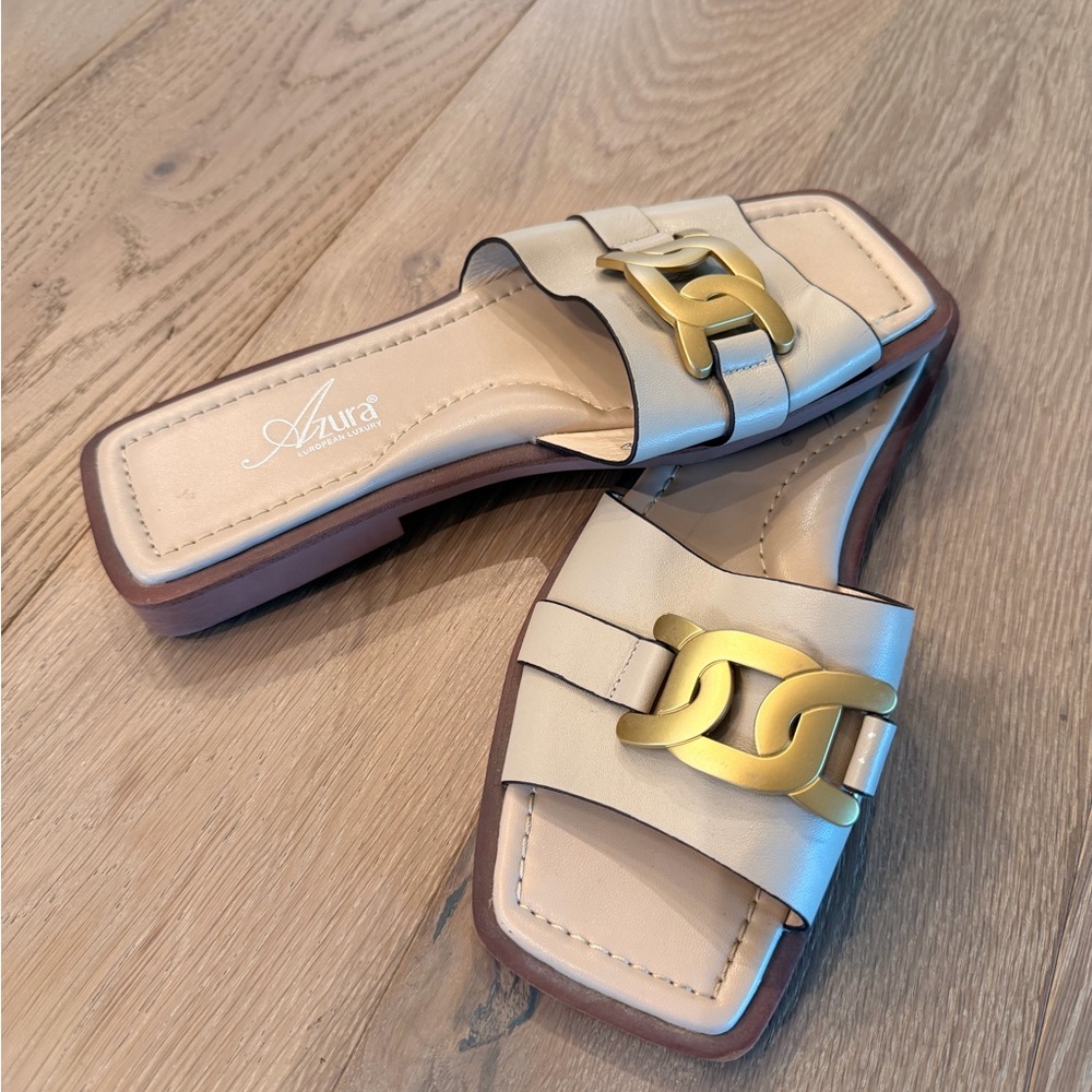 Women's Cream Slide Sandals with Gold Accent